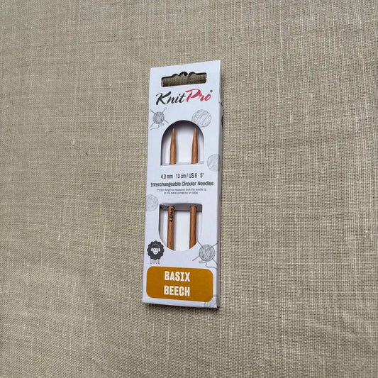 emballage d'aiguilles circulaires interchangeables taille 4 mm basix knit pro sur fond lin beige par tricotant