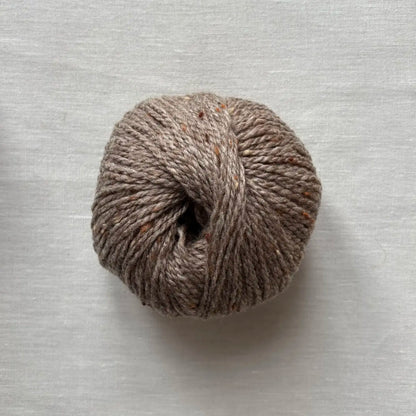 pelote de laine super tweed à tricoter de la marque fonty, de couleur camel